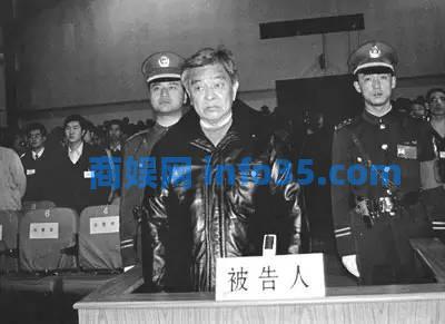 他71岁入狱,85岁身家过亿。