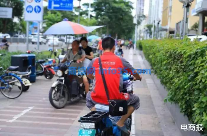 他曾经站在中国电商之巅,以至于马云只能仰视他:他靠智慧起家,却毁于才华。