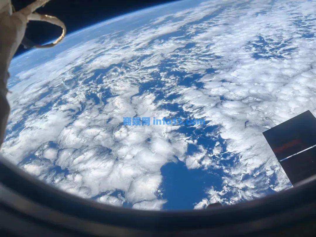 祝贺：陈冬成为我国首位 在轨时间突破200天的航天员。