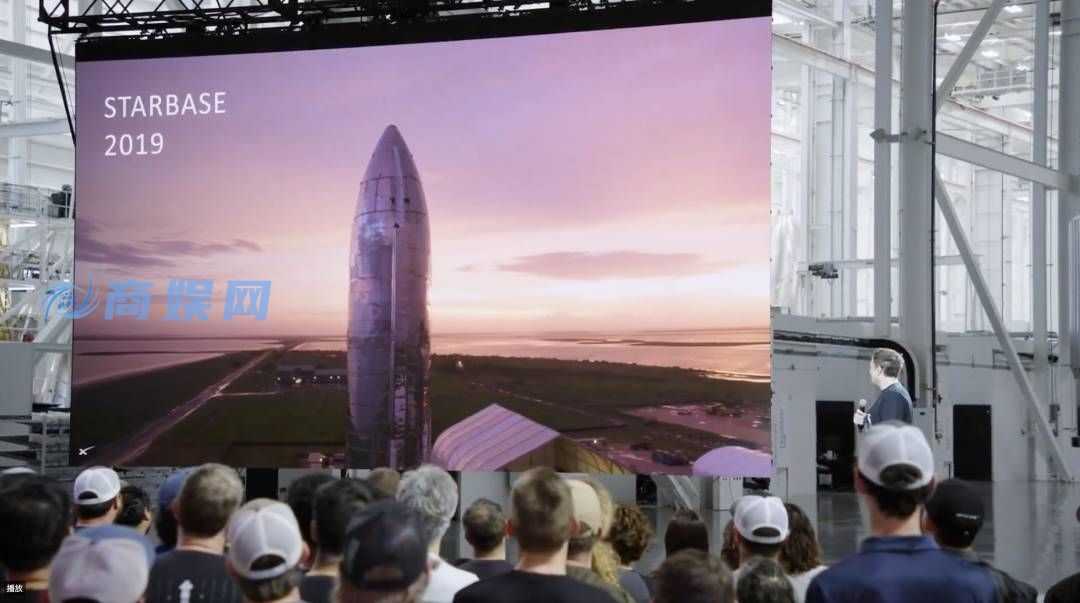 马斯克最新演讲：火星或成地球救星，特斯拉机器人明年前往，人类文明结构将改写