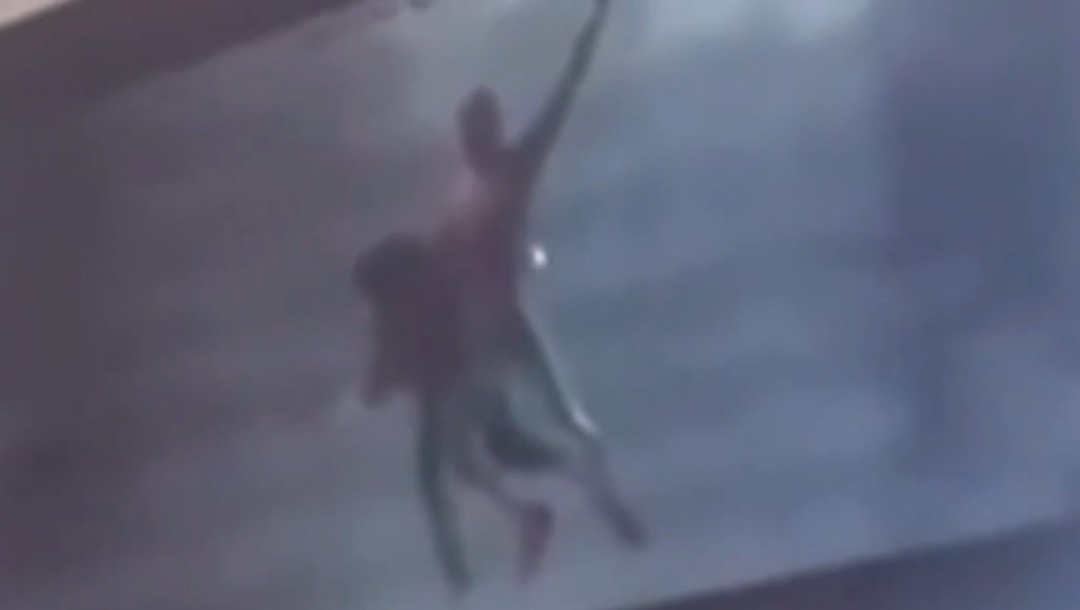 《蜘蛛侠：崭新之日》预告泄露！墓碑登场 镜头致敬漫画