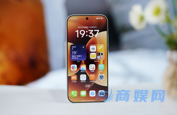 存储成本飙升将冲击全球手机市场 明年均价或上涨6.9%