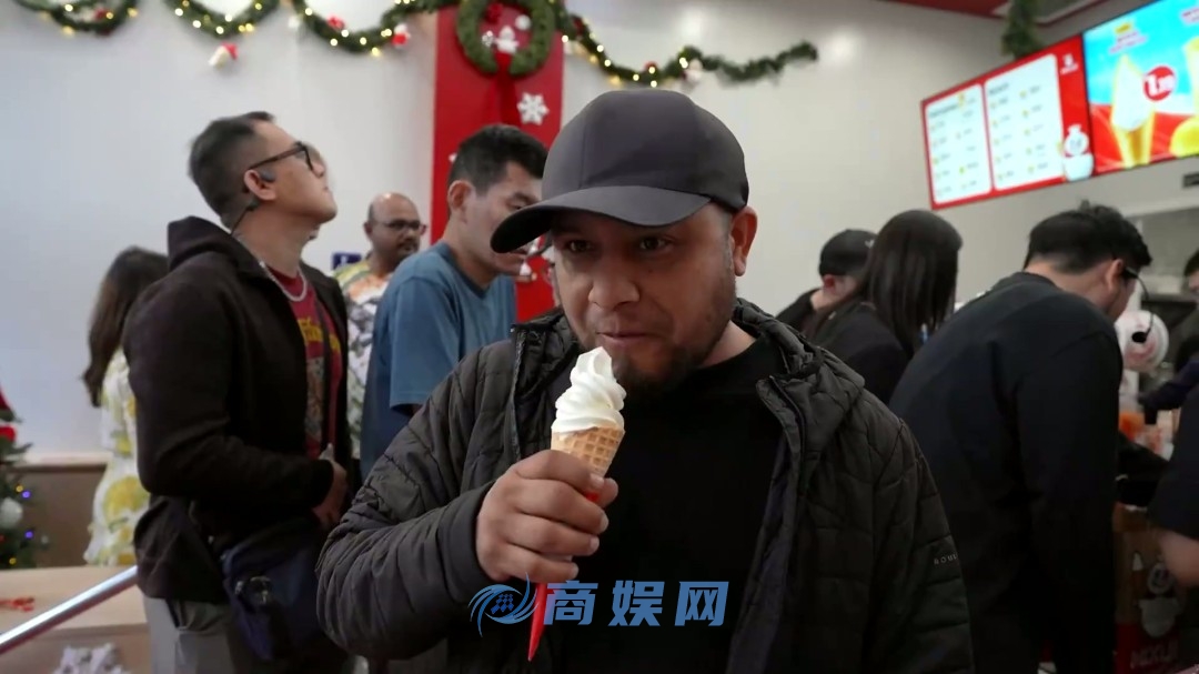 蜜雪冰城美国首家店开业 一杯珍珠奶茶4美元