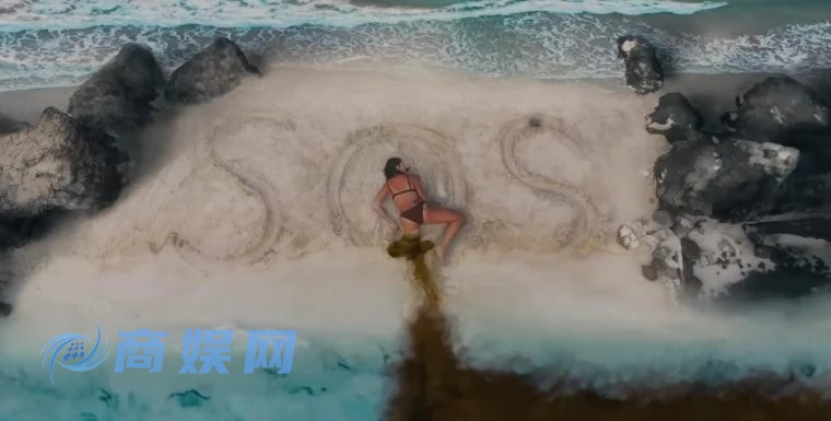 谁家马桶炸了？ 恐怖电影把血改成棕色成搞笑片