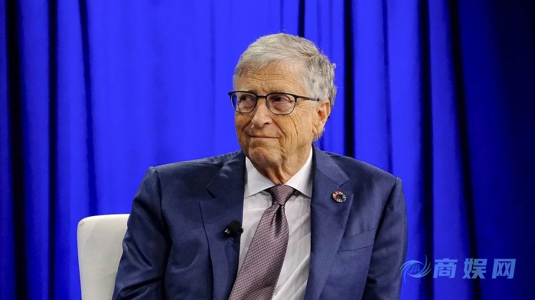 比尔盖茨呼吁对AI进行监管 谨防市场泡沫与人类风险