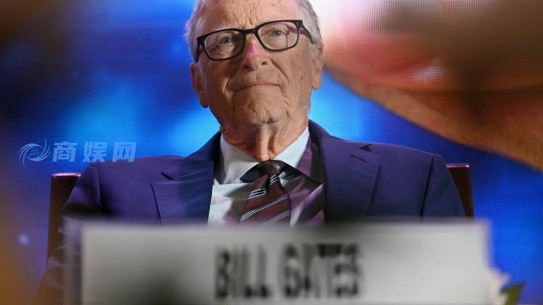 比尔盖茨呼吁对AI进行监管 谨防市场泡沫与人类风险