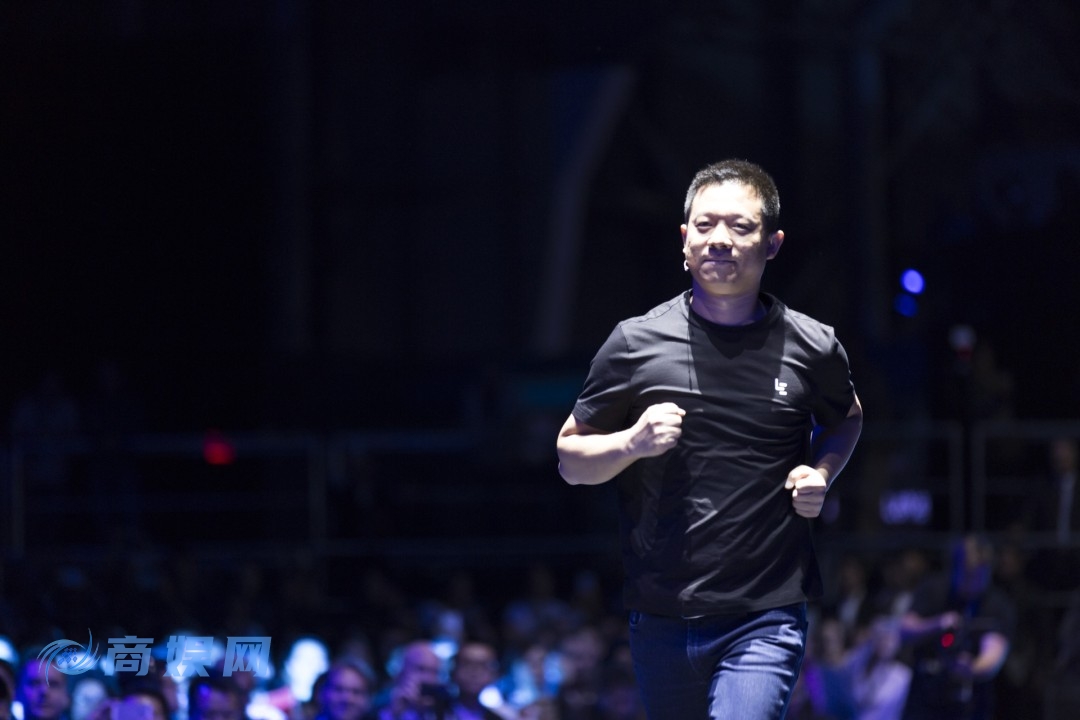 贾跃亭宣布：首批具身智能机器人将于2月4日发布