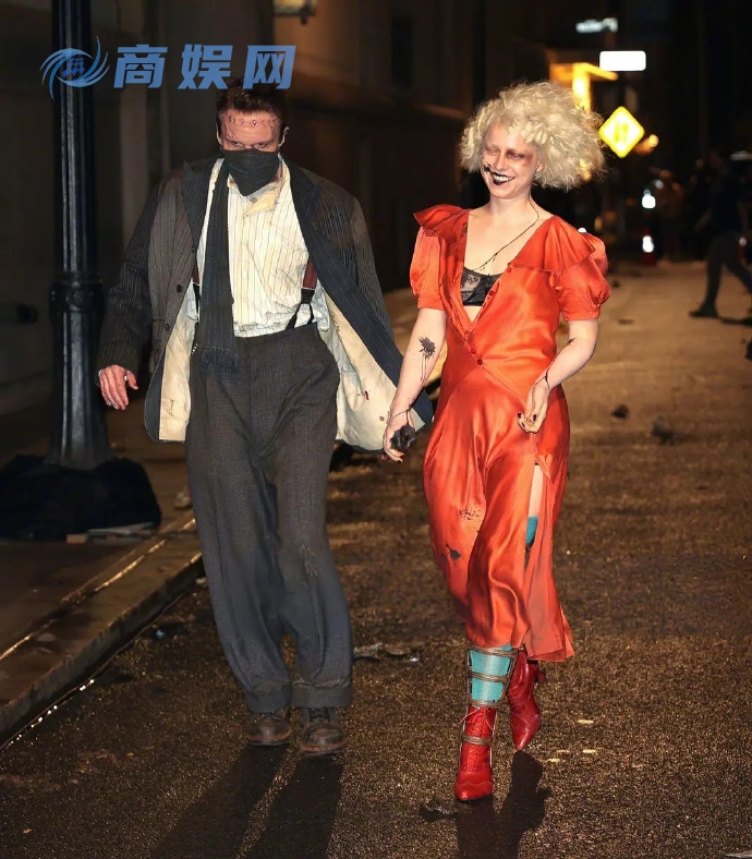 《暗黑新娘！》国内定档 贝尔饰演科学怪人弗兰肯斯坦